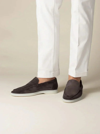 Classic Suède Loafer in Mahogany, premium leather footwear, product view