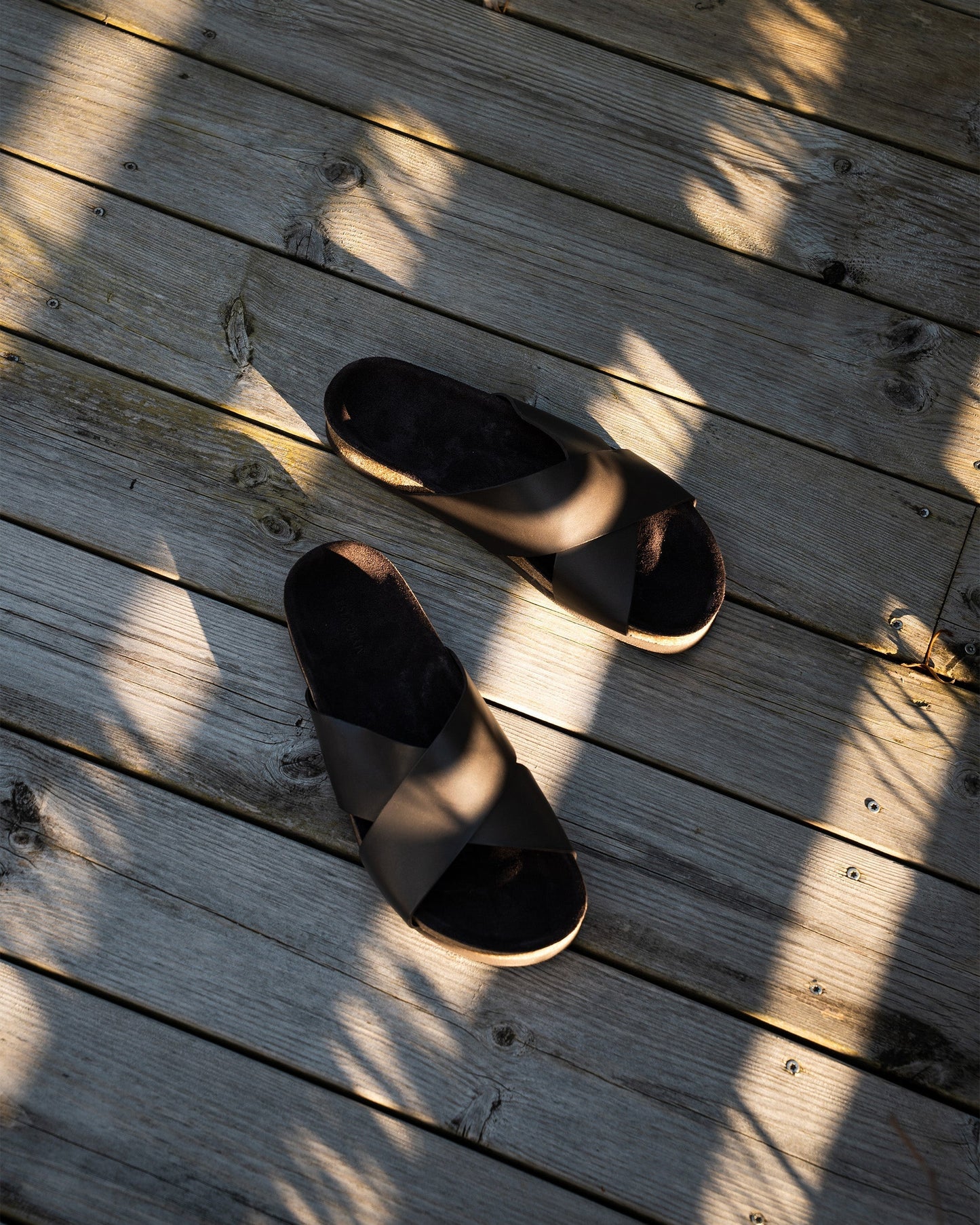 Amalfi Sandals in Dark Mahogany, premium leather footwear, product view