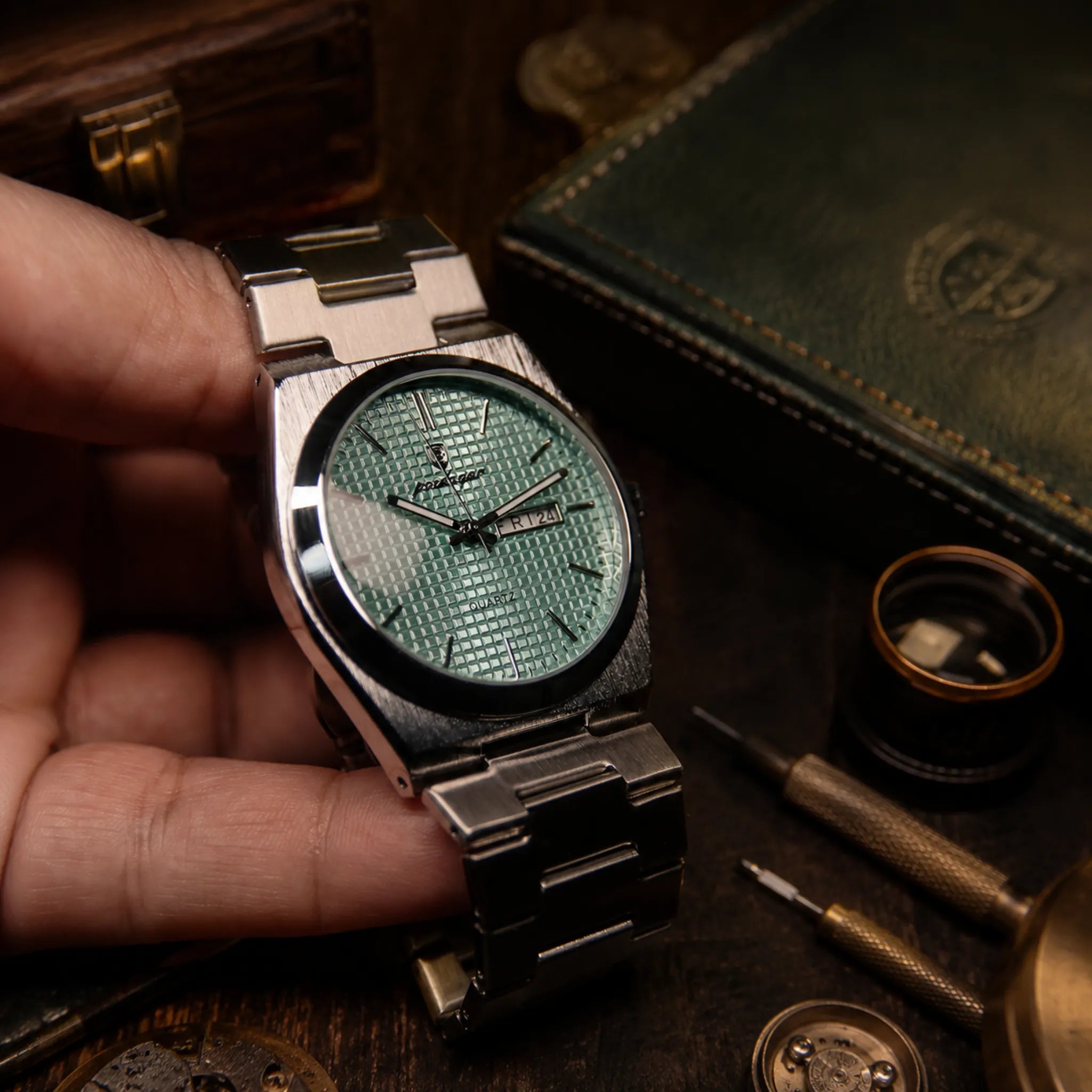 Poedagar Design Guilloché